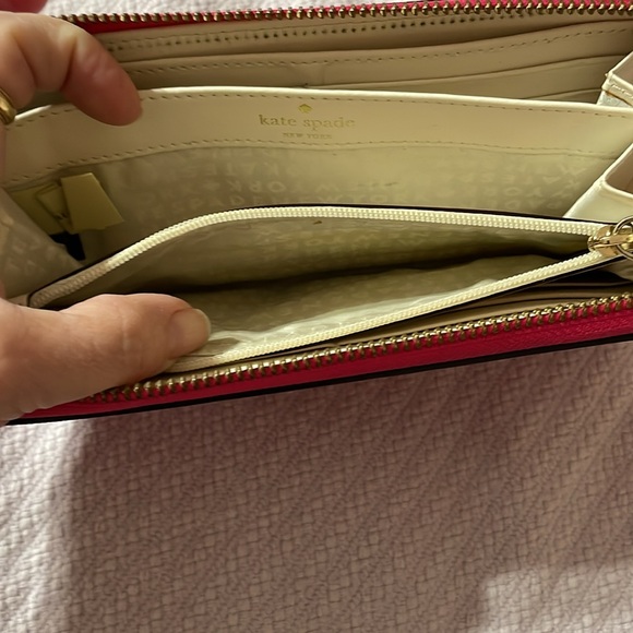 Kate Spade zip wallet - Picture 6 of 7